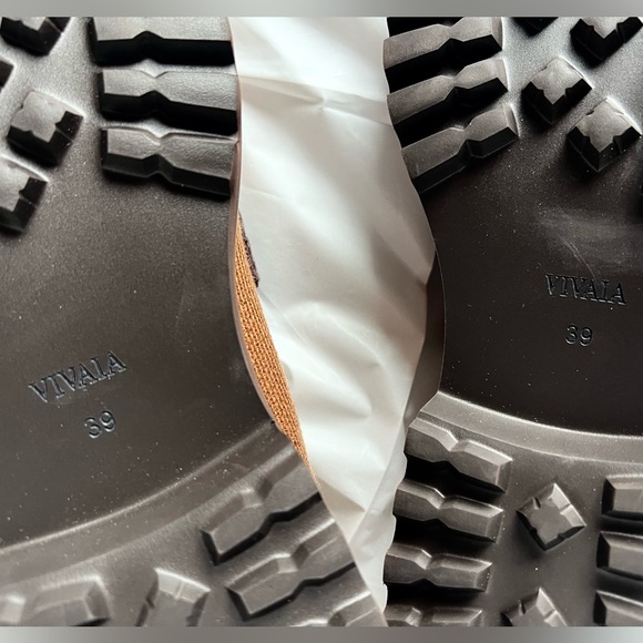 Vivaia NWOT Francesca Platform Chunky Heel Loafers Size 39 (US size 8) brown - Picture 9 of 10